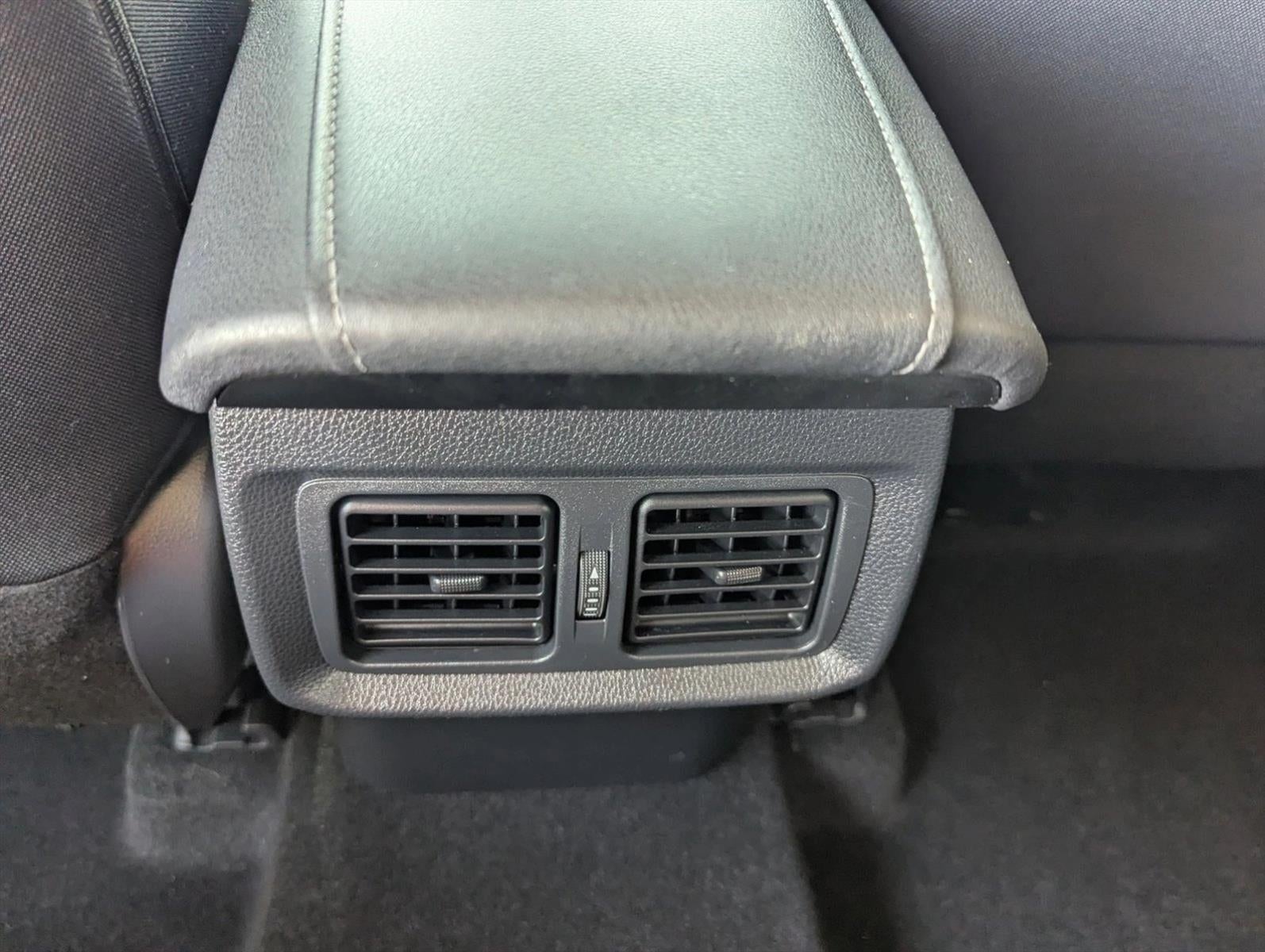 2021 Toyota Venza LE AWD (Natl)