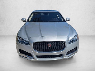 2018 Jaguar XF Sedan 35t Prestige RWD *Ltd Avail*