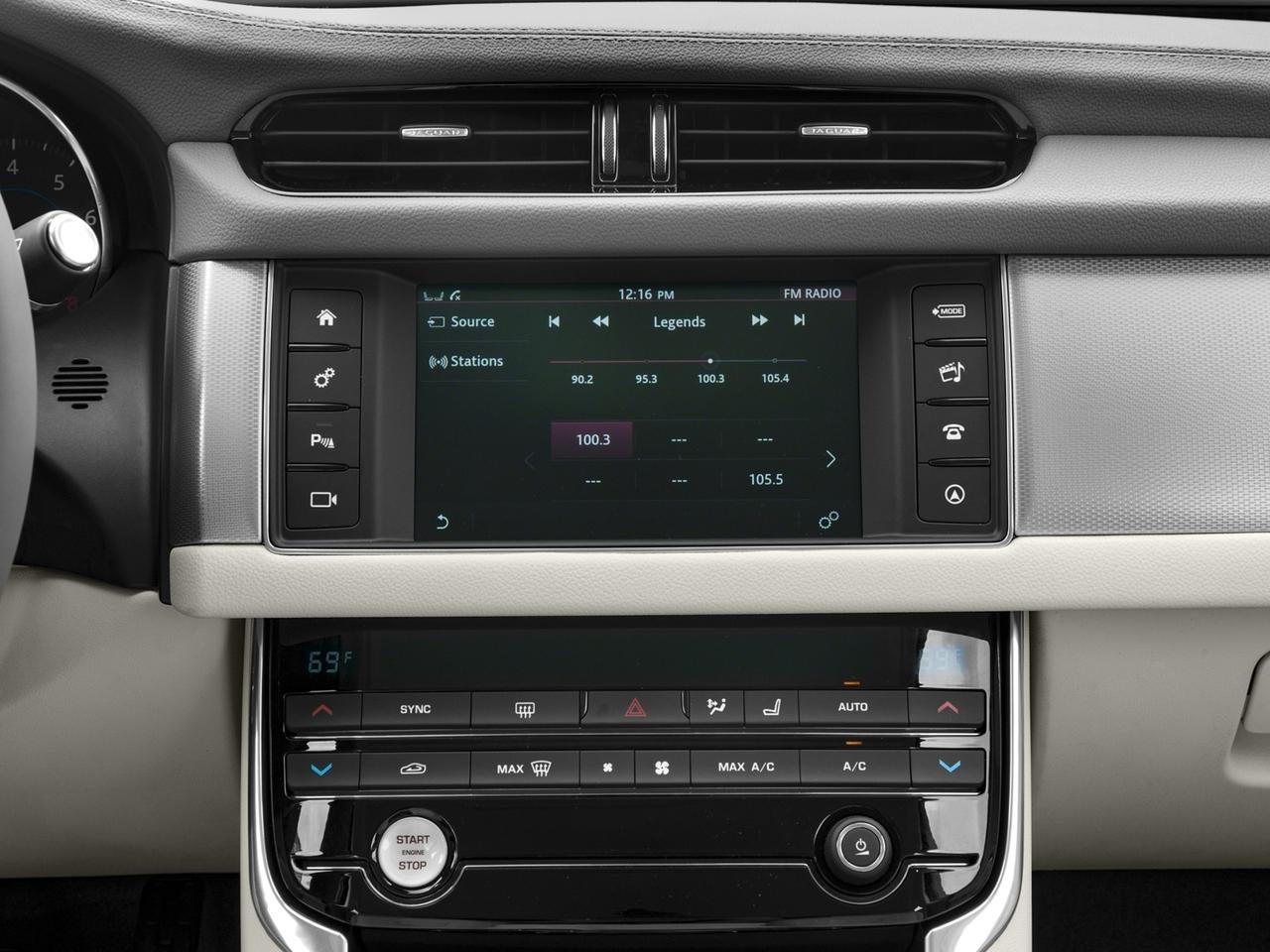 2018 Jaguar XF Sedan 35t Prestige RWD *Ltd Avail*