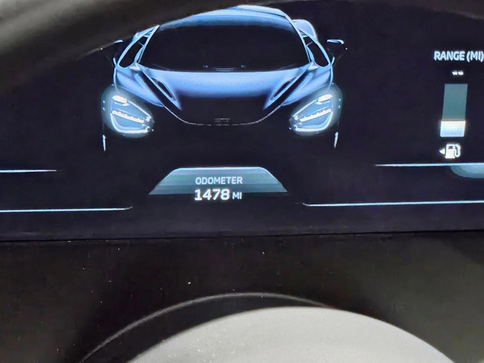 2025 McLaren 750S Coupe