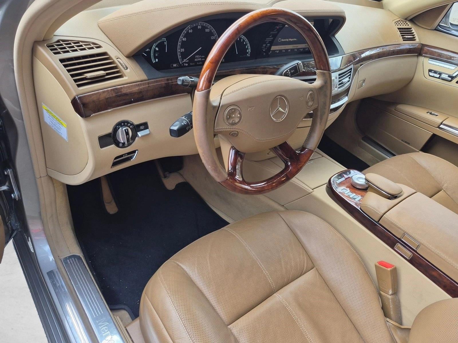 2007 Mercedes-Benz S-Class S 550 Sedan