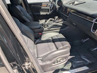 2023 Porsche Cayenne AWD