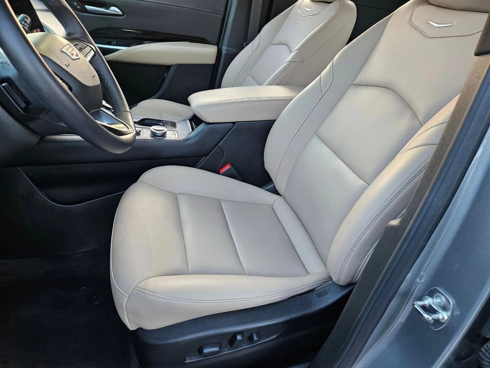 2024 Cadillac XT4 FWD 4dr Luxury
