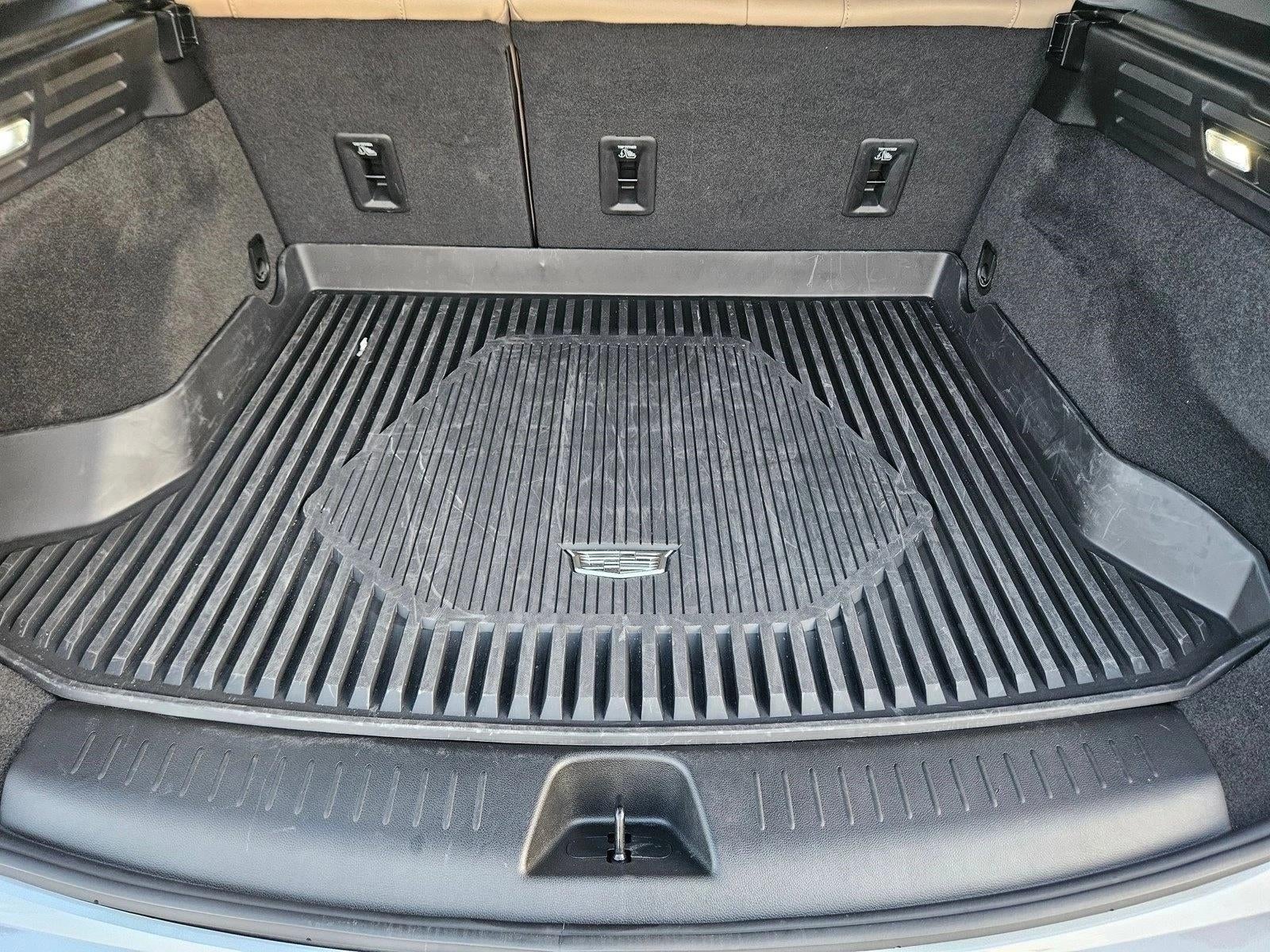 2024 Cadillac XT4 FWD 4dr Luxury