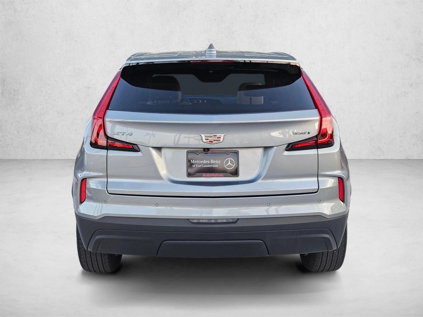 2024 Cadillac XT4 FWD 4dr Luxury