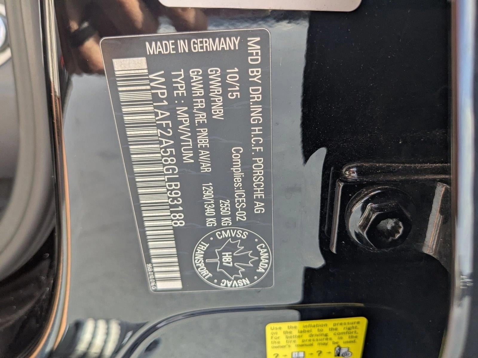 2016 Porsche Macan AWD 4dr Turbo