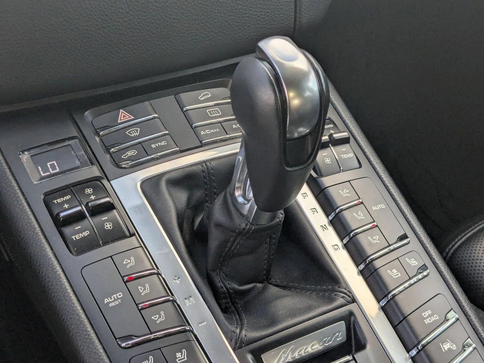 2016 Porsche Macan AWD 4dr Turbo