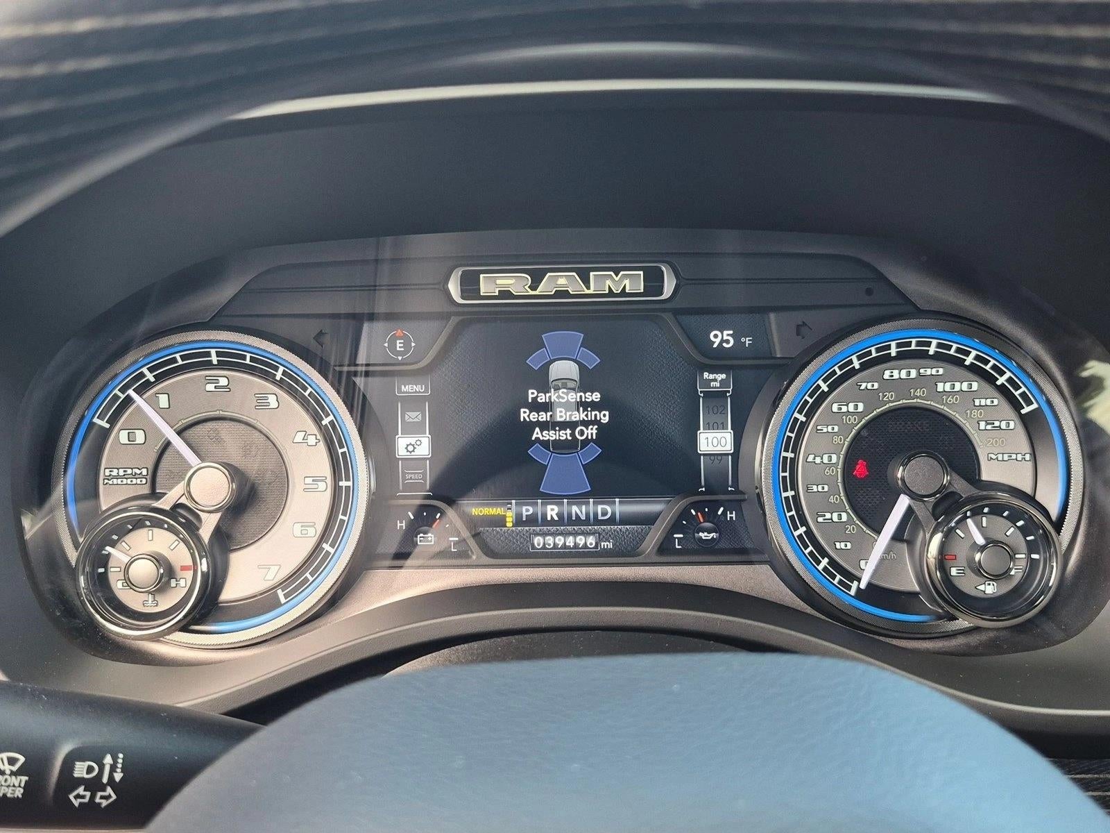 2021 RAM 1500 Limited 4x2 Crew Cab 5'7" Box