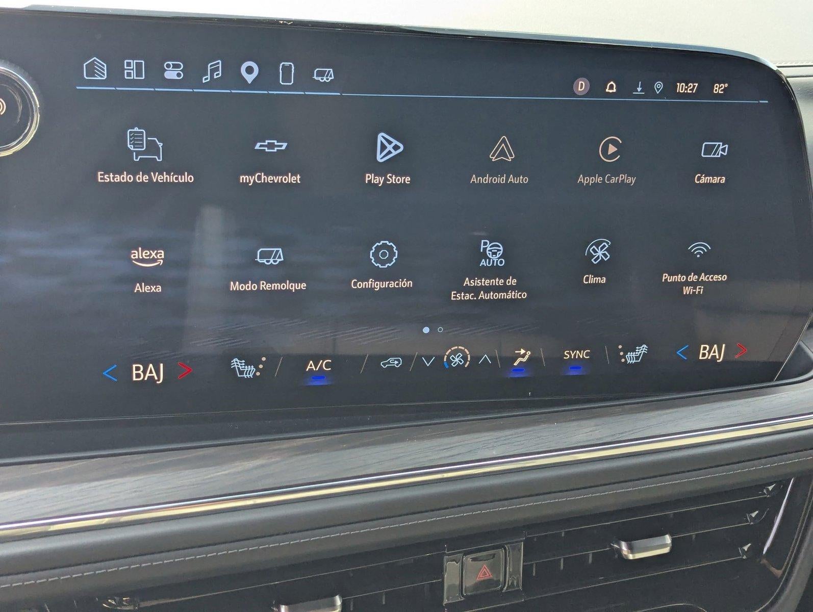 2025 Chevrolet Suburban 4WD LT