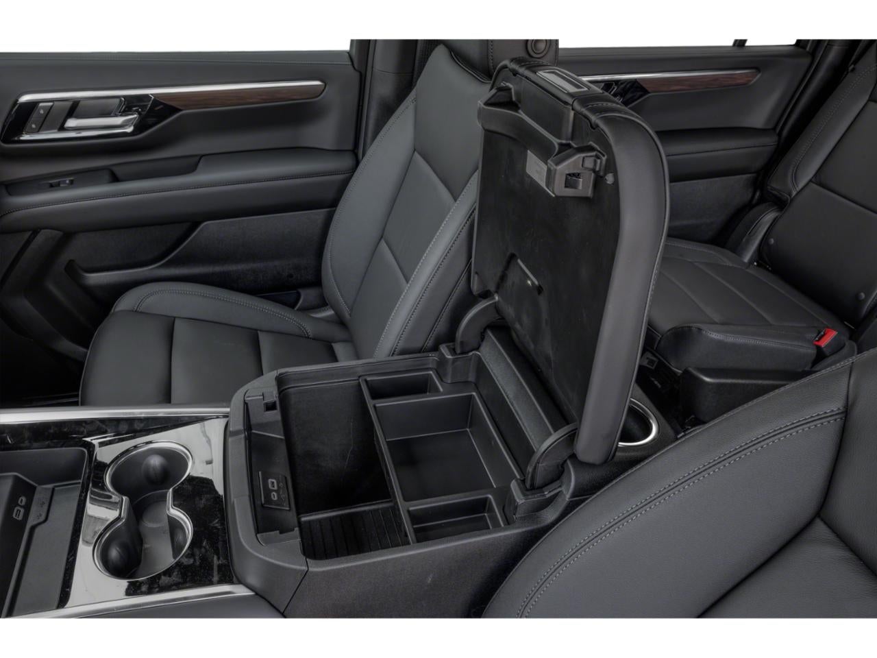 2025 Chevrolet Suburban 4WD LT