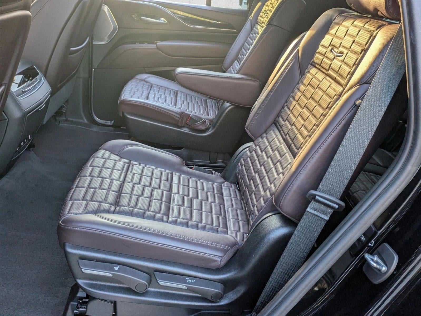 2024 Cadillac Escalade 4WD Sport Platinum