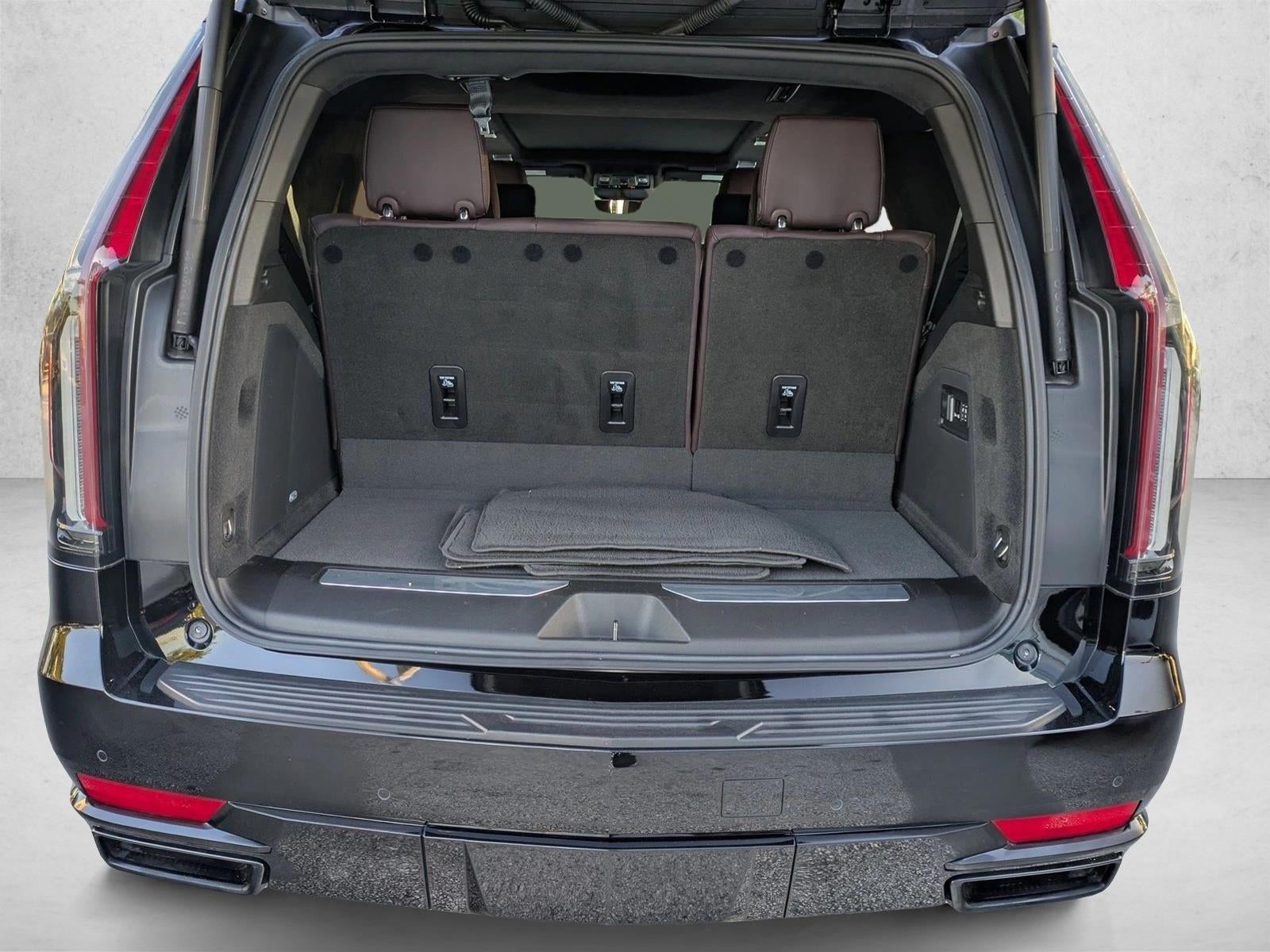 2024 Cadillac Escalade 4WD Sport Platinum