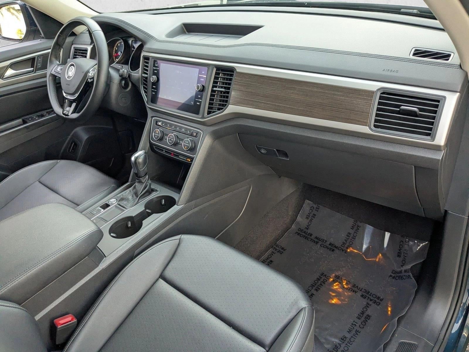 2020 Volkswagen Atlas 3.6L V6 SE w/Technology R-Line FWD