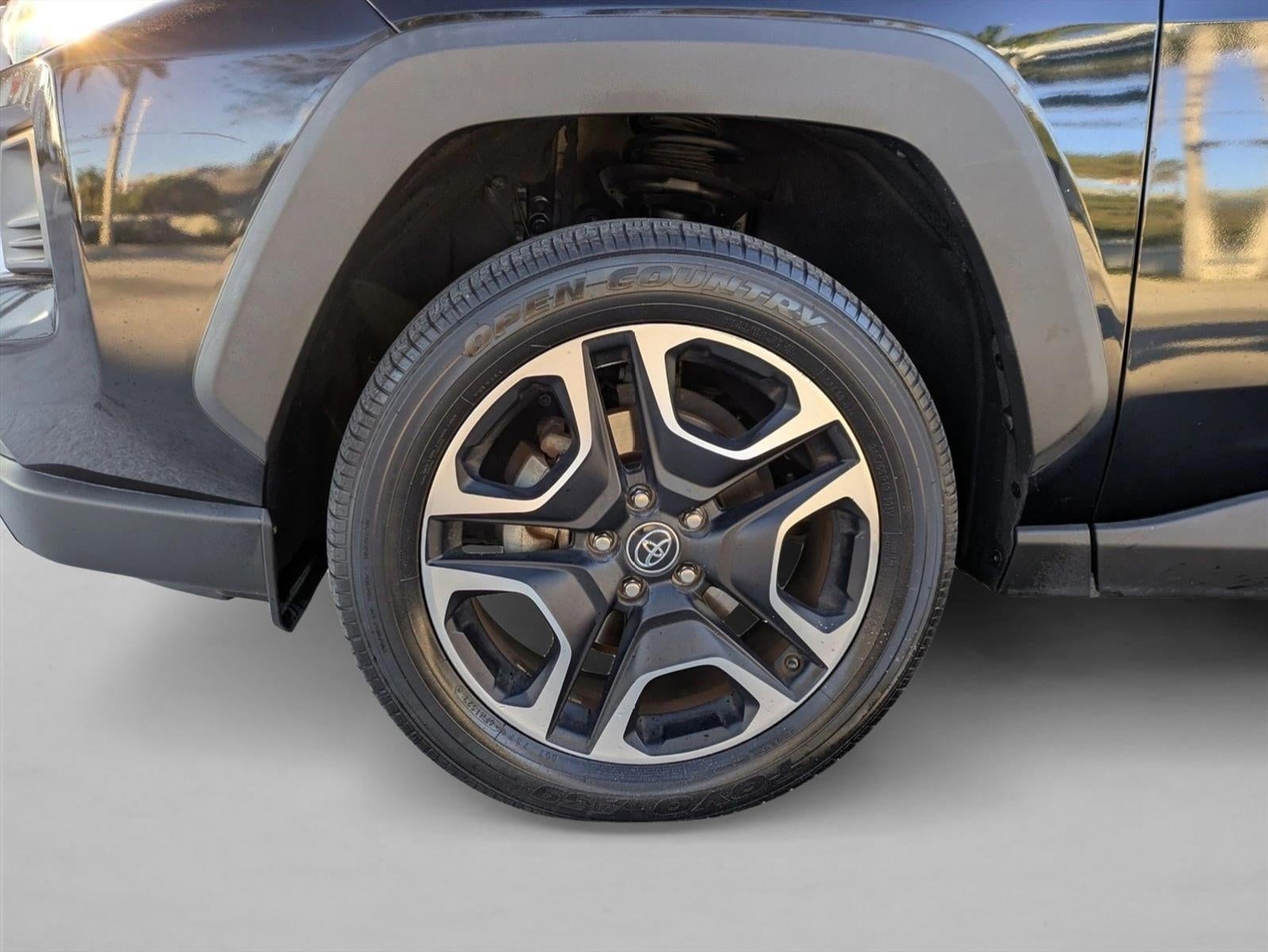 2019 Toyota RAV4 Adventure AWD (Natl)