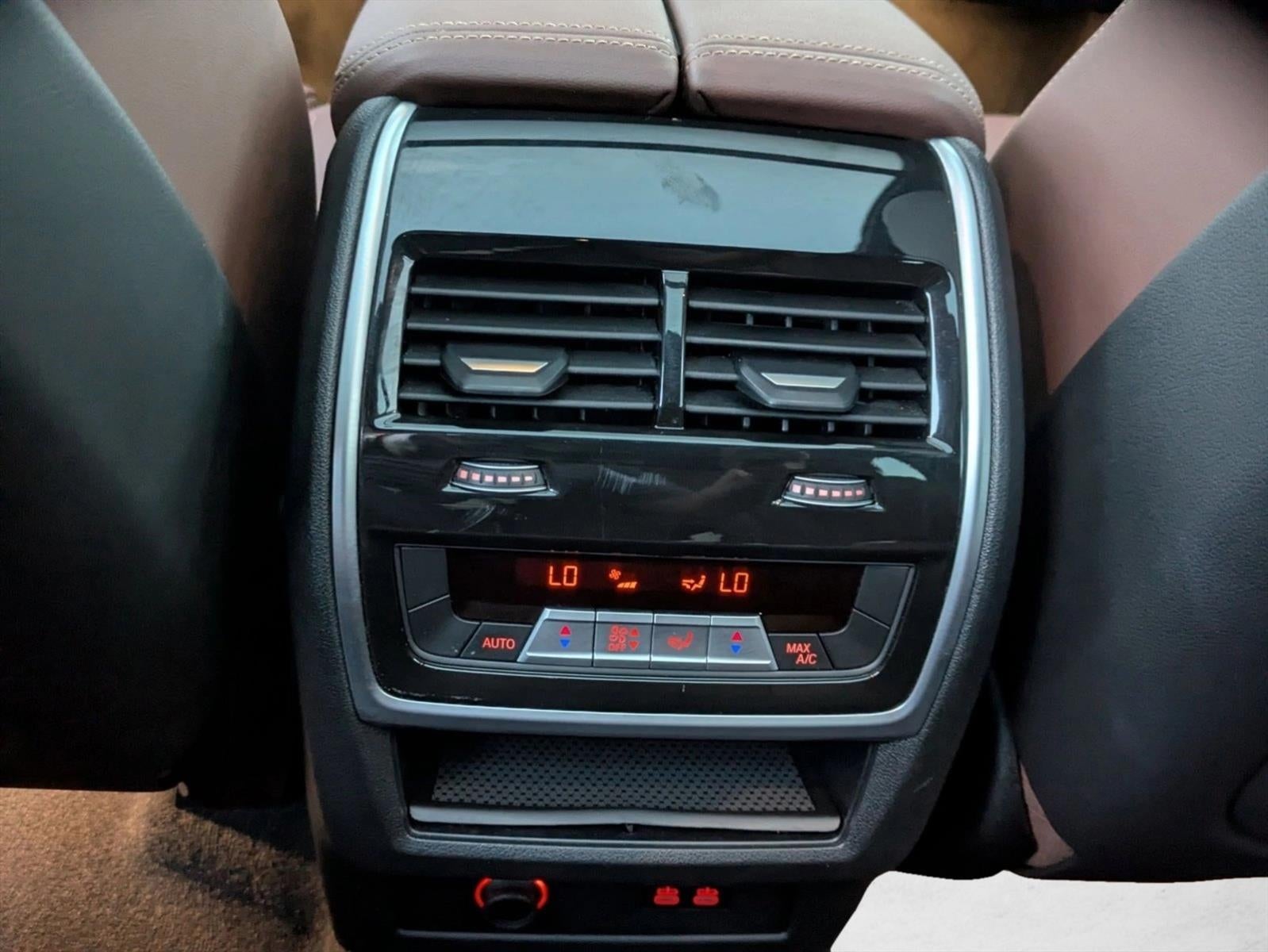 2024 BMW X7 xDrive40i Sports Activity Vehicle
