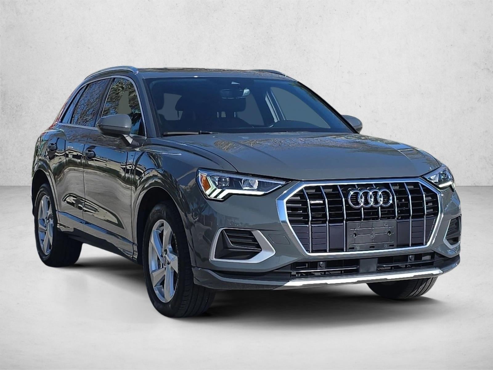 2020 Audi Q3 Premium Plus 45 TFSI quattro