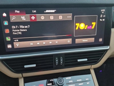 2023 Porsche Cayenne Platinum Edition AWD