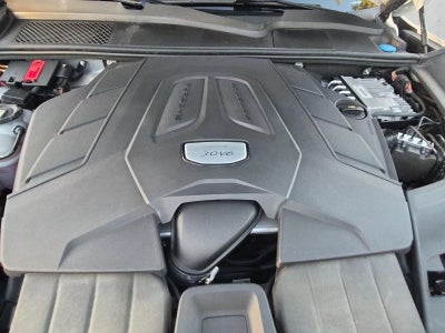 2023 Porsche Cayenne Platinum Edition AWD