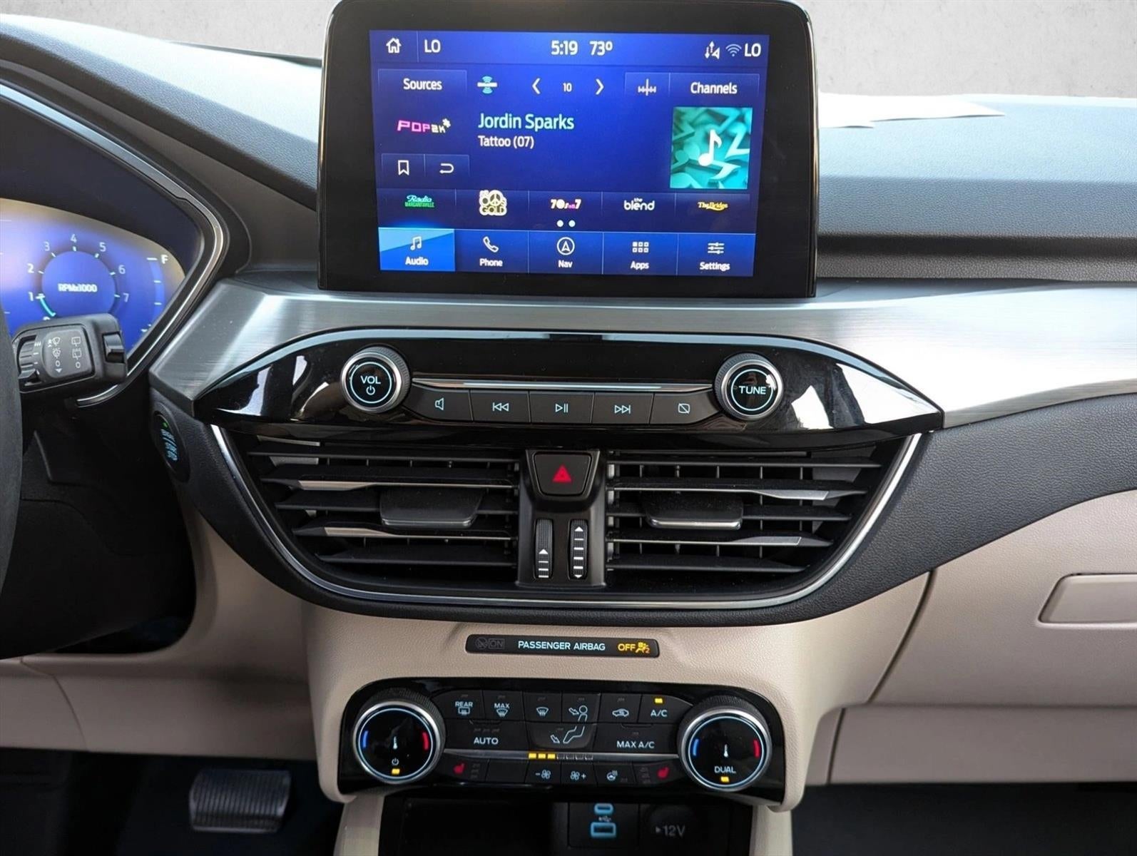 2022 Ford Escape Titanium AWD