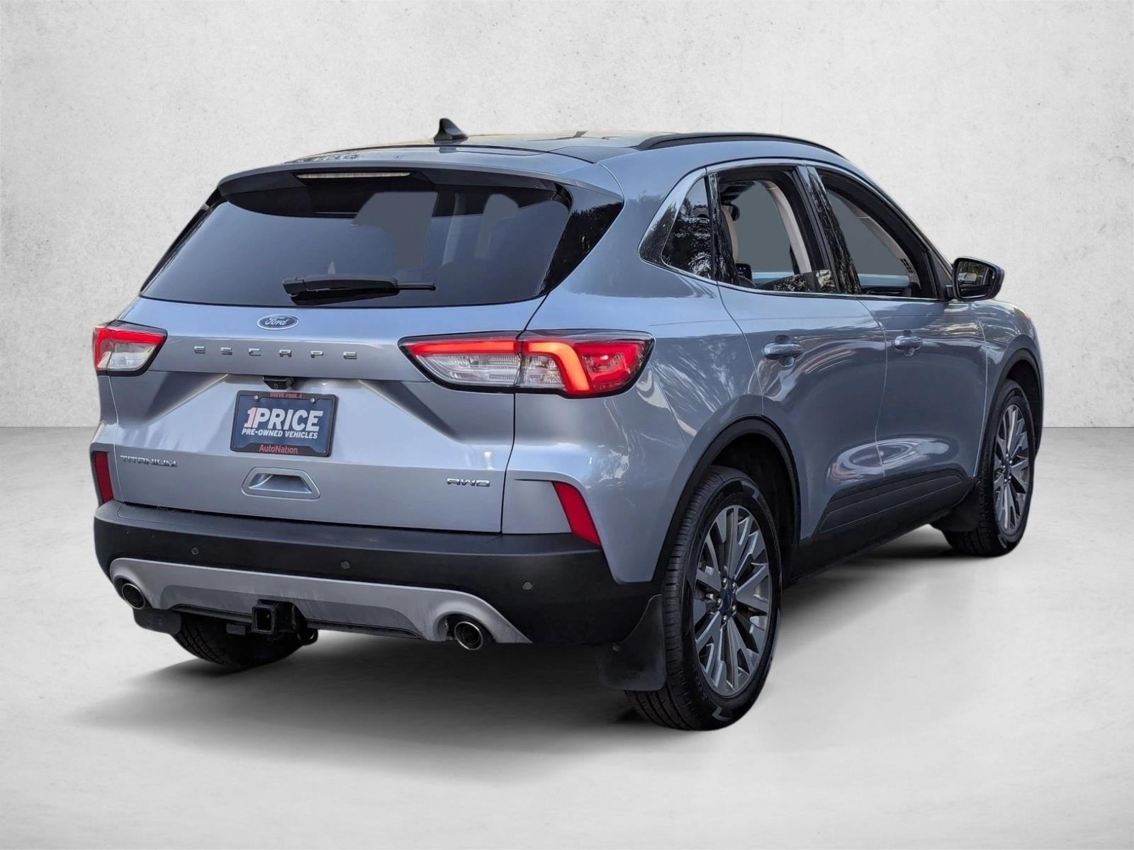 2022 Ford Escape Titanium AWD