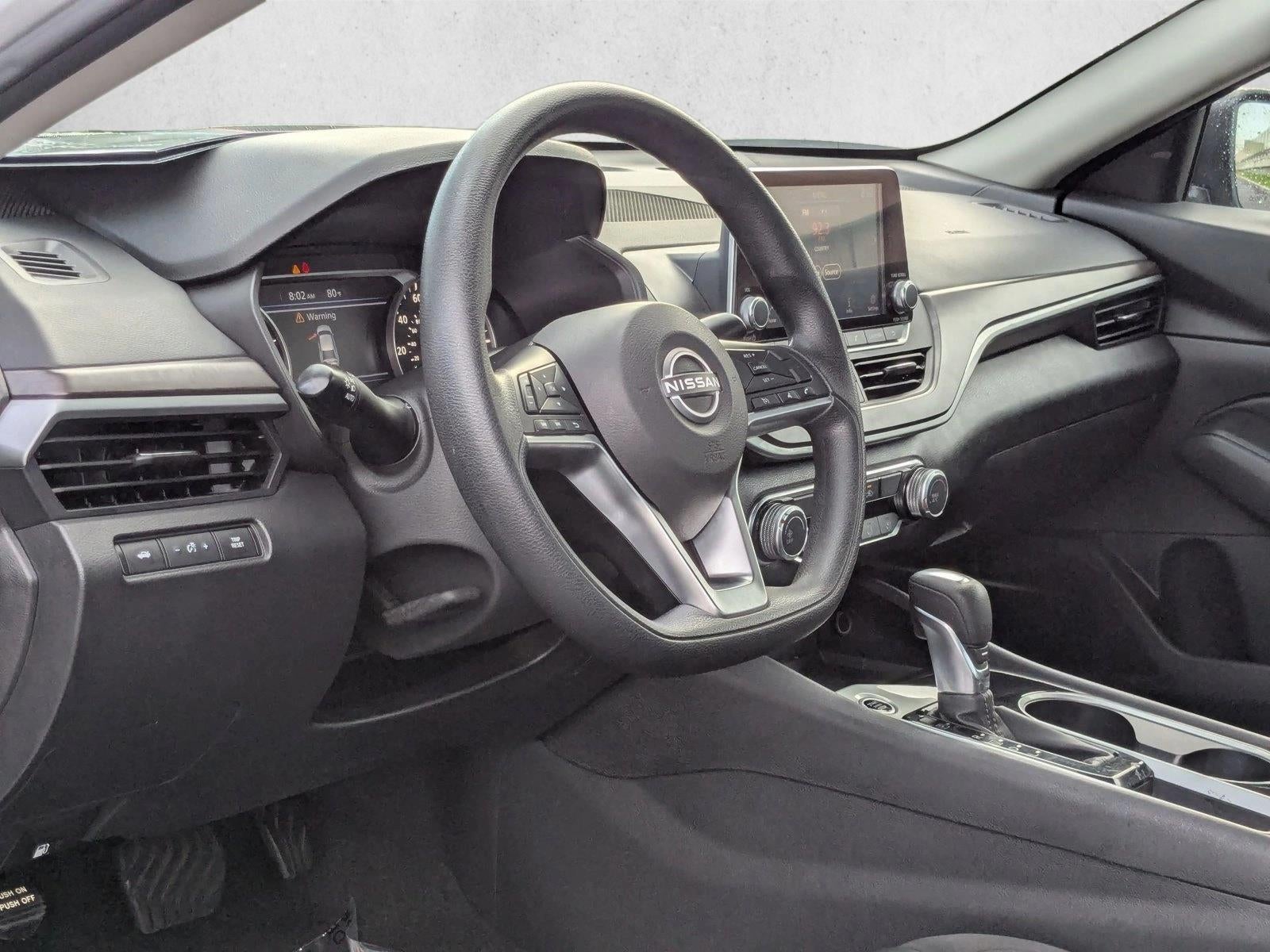 2024 Nissan Altima 2.5 SV Sedan