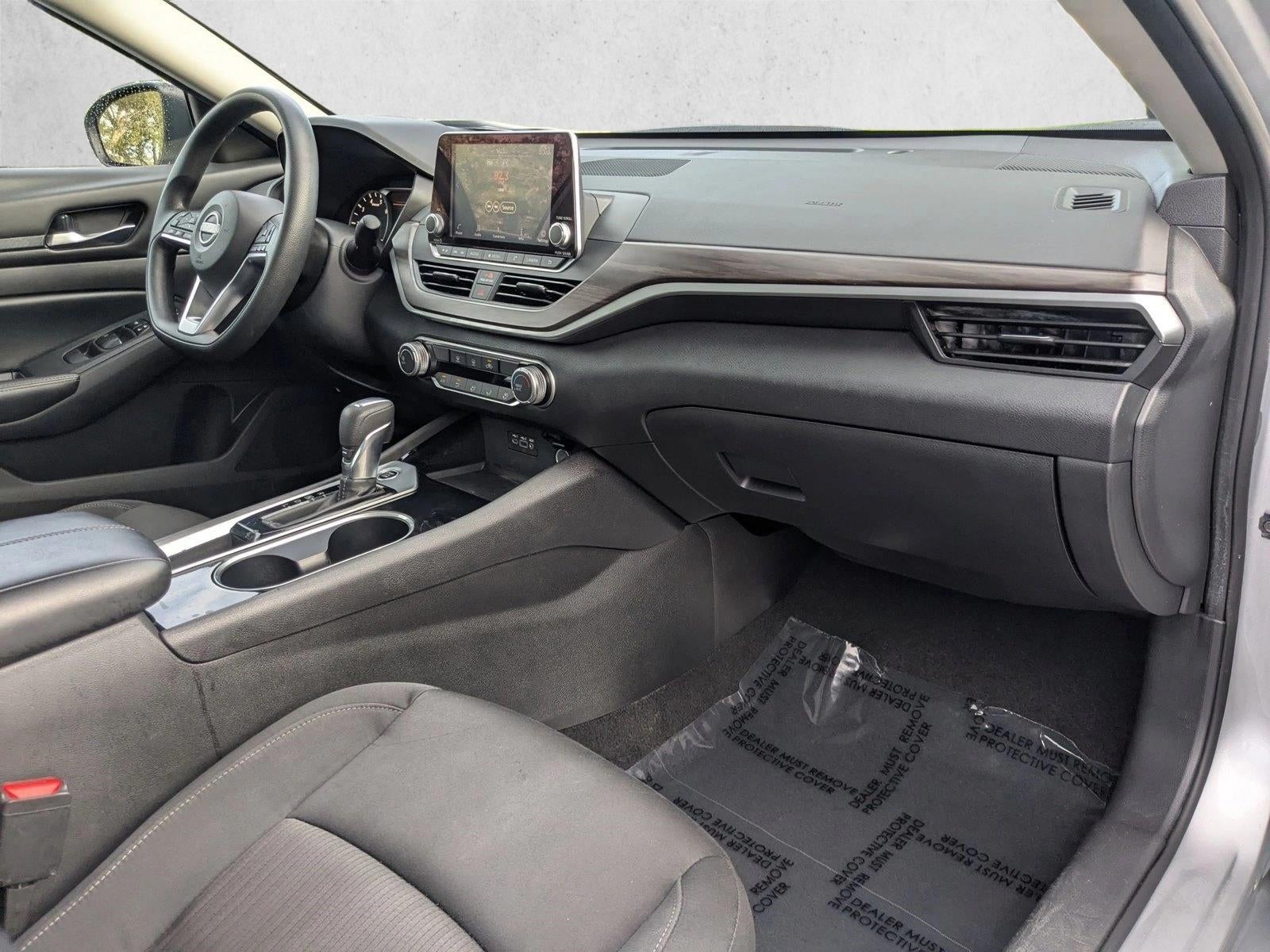 2024 Nissan Altima 2.5 SV Sedan