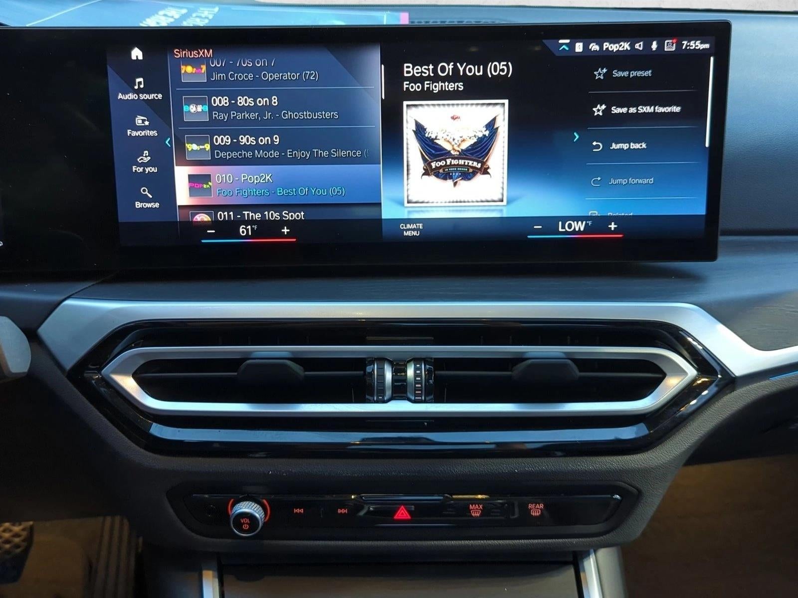 2023 BMW 330i Sedan