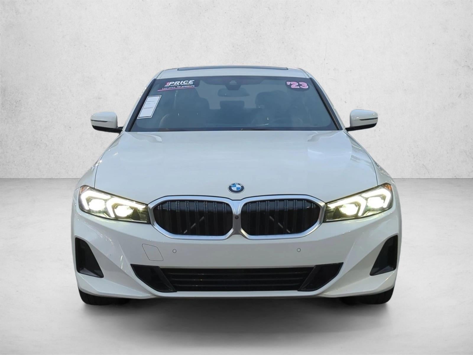 2023 BMW 330i Sedan