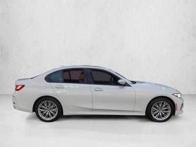 2023 BMW 330i Sedan