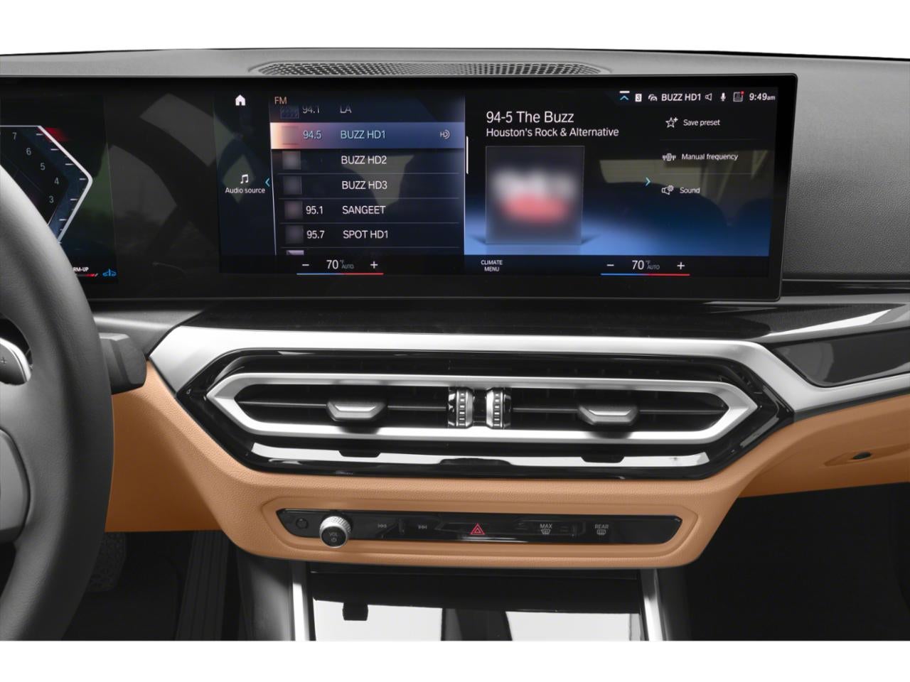 2023 BMW 330i Sedan