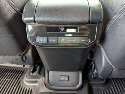 2022 Toyota Highlander XLE FWD (Natl)