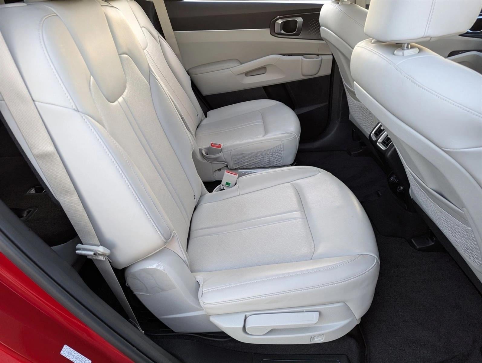 2023 Kia Sorento Hybrid EX FWD