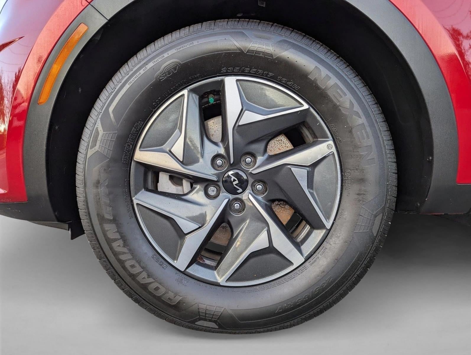 2023 Kia Sorento Hybrid EX FWD