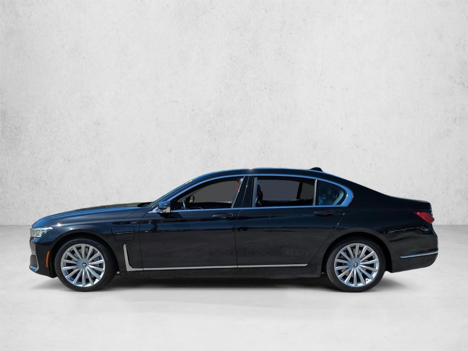 2021 BMW 745e xDrive Plug-In Hybrid