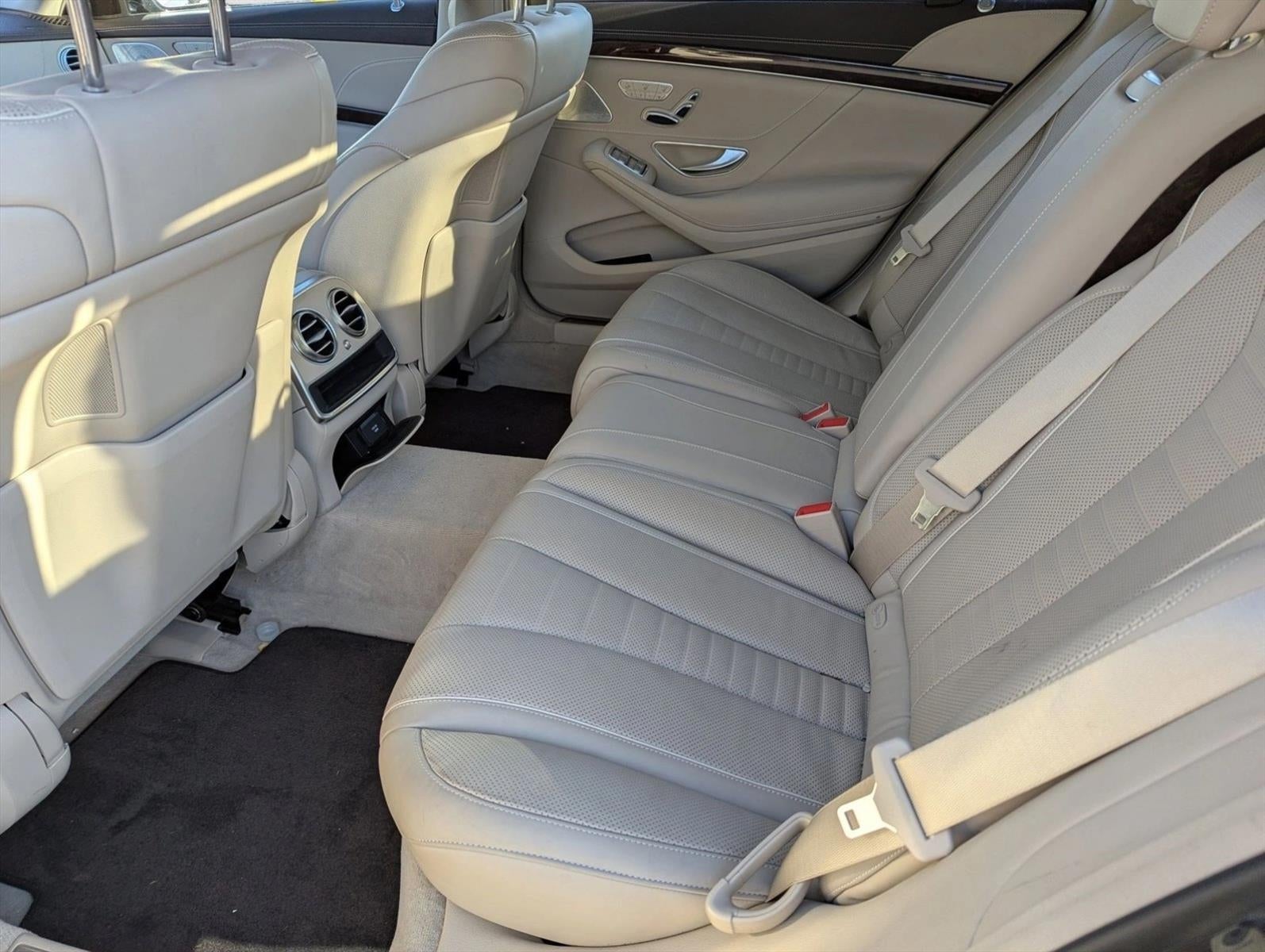 2018 Mercedes-Benz S-Class S 560 Sedan