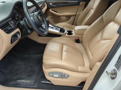 2023 Porsche Macan AWD