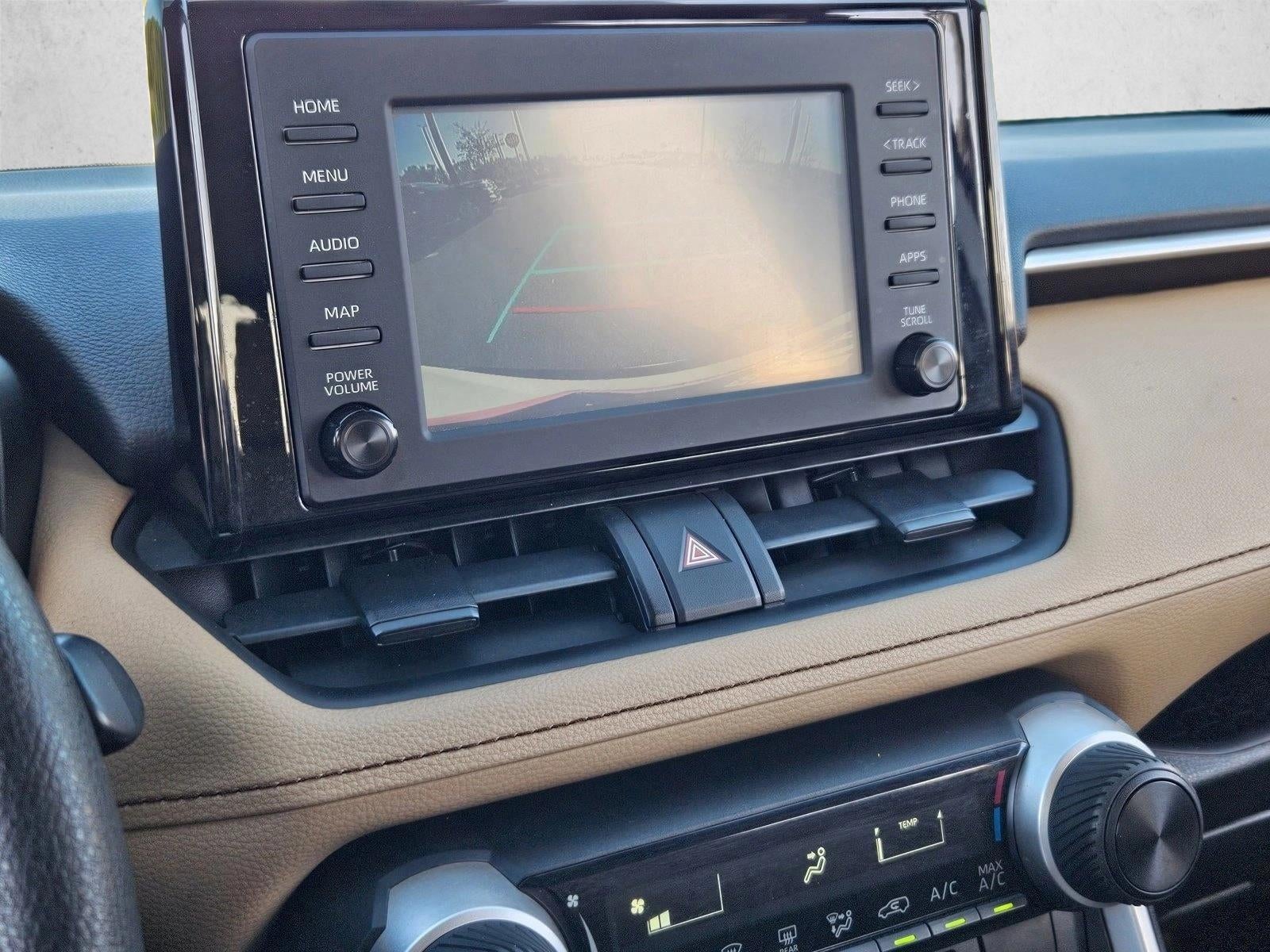 2019 Toyota RAV4 LE FWD (GS)