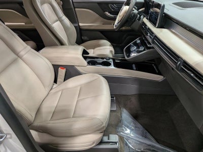 2022 Lincoln Corsair Standard FWD