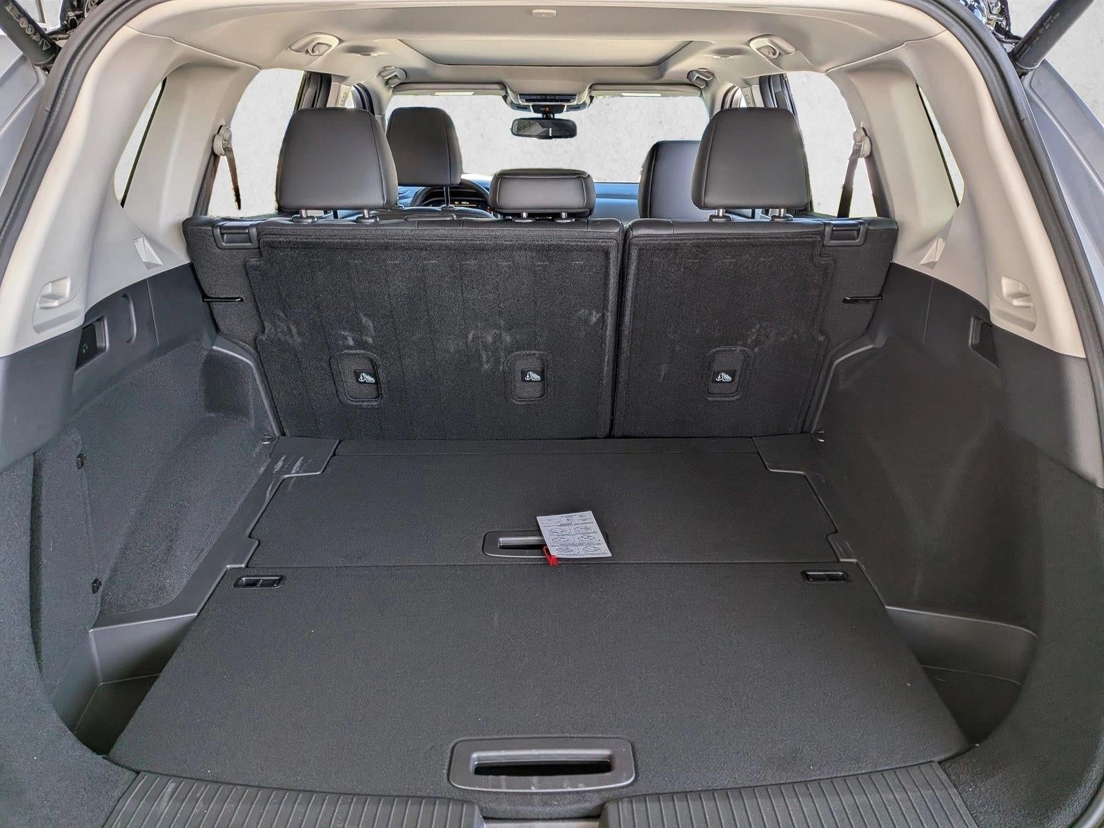 2025 Nissan Rogue FWD Platinum