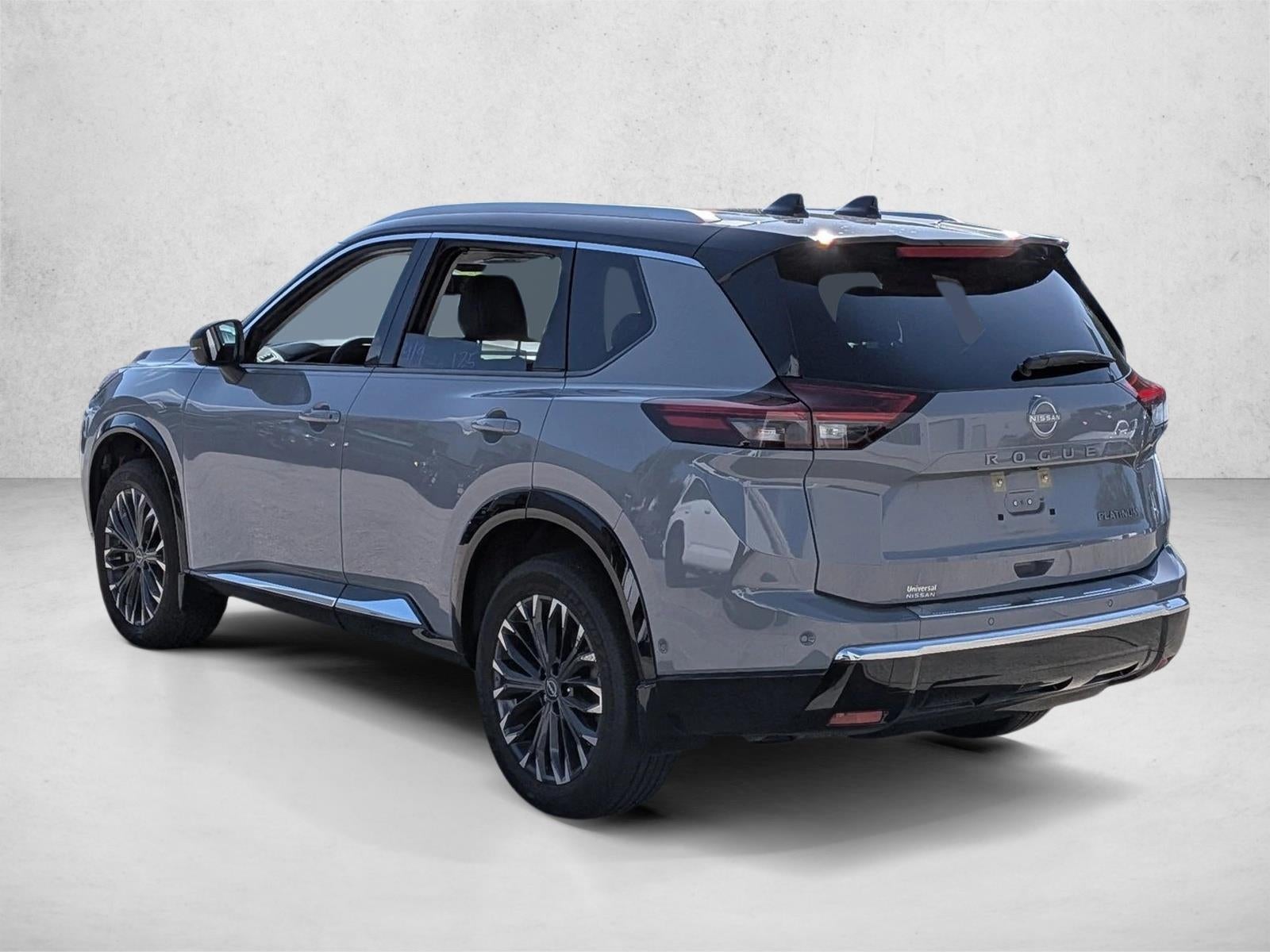 2025 Nissan Rogue FWD Platinum