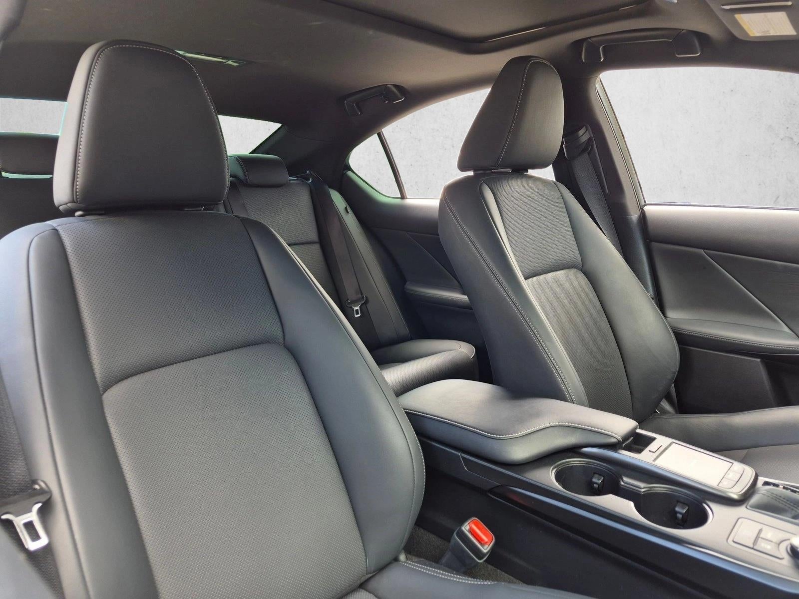 2023 Lexus IS 300 RWD