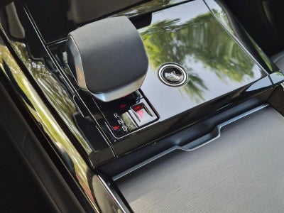 2024 Land Rover Range Rover Sport P360 SE