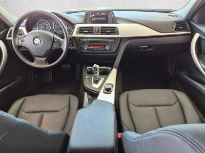 2015 BMW 320i Sedan