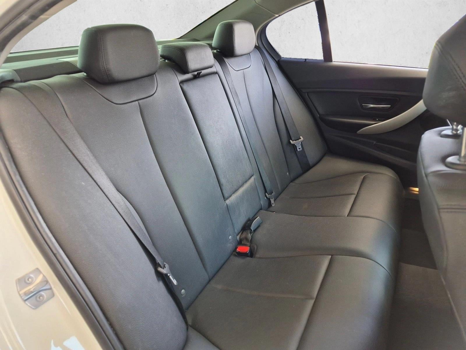 2015 BMW 320i Sedan
