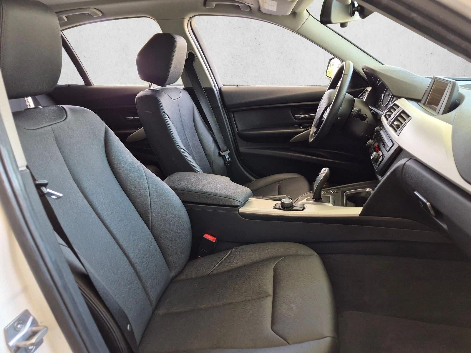 2015 BMW 320i Sedan