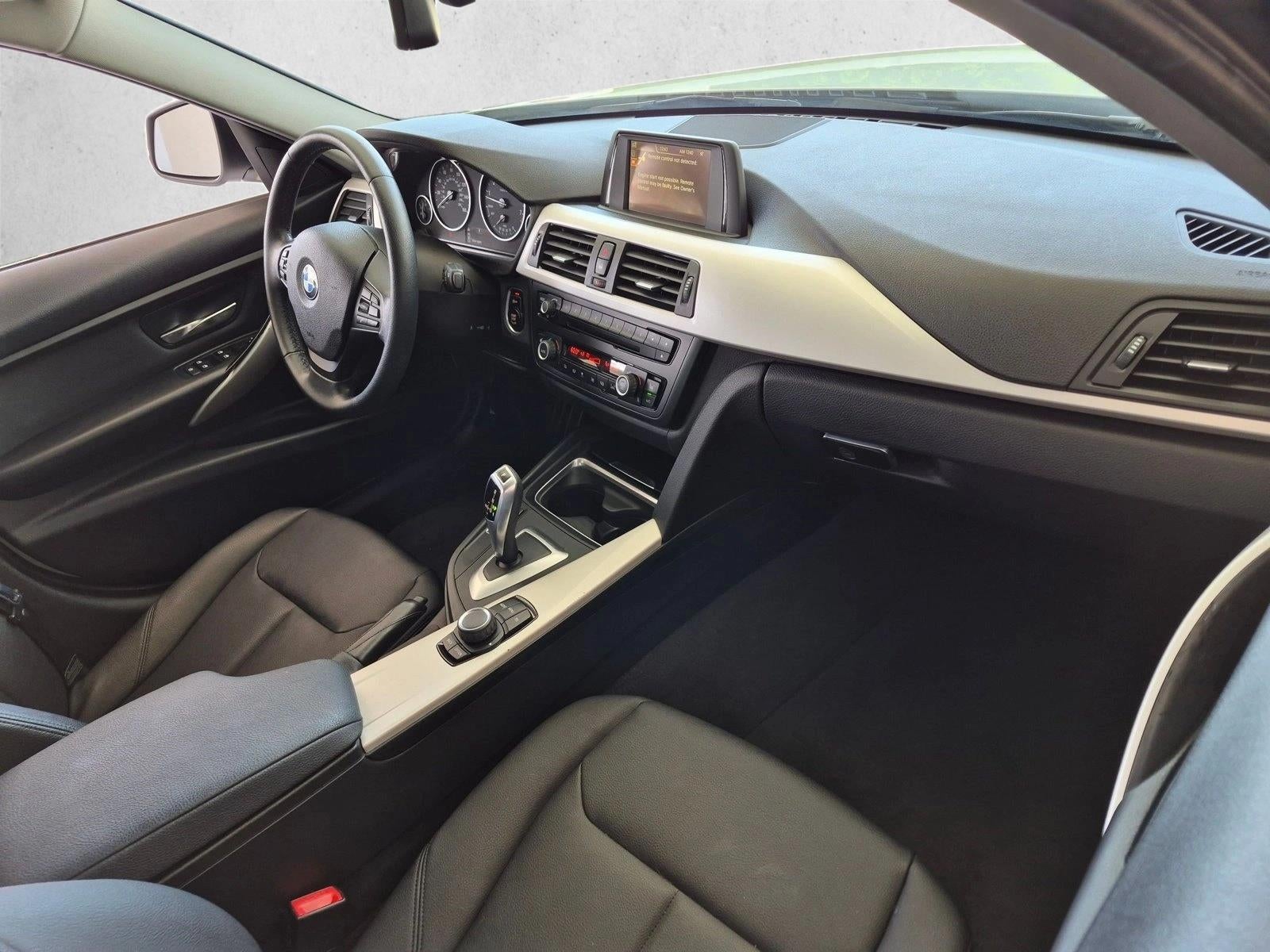 2015 BMW 320i Sedan