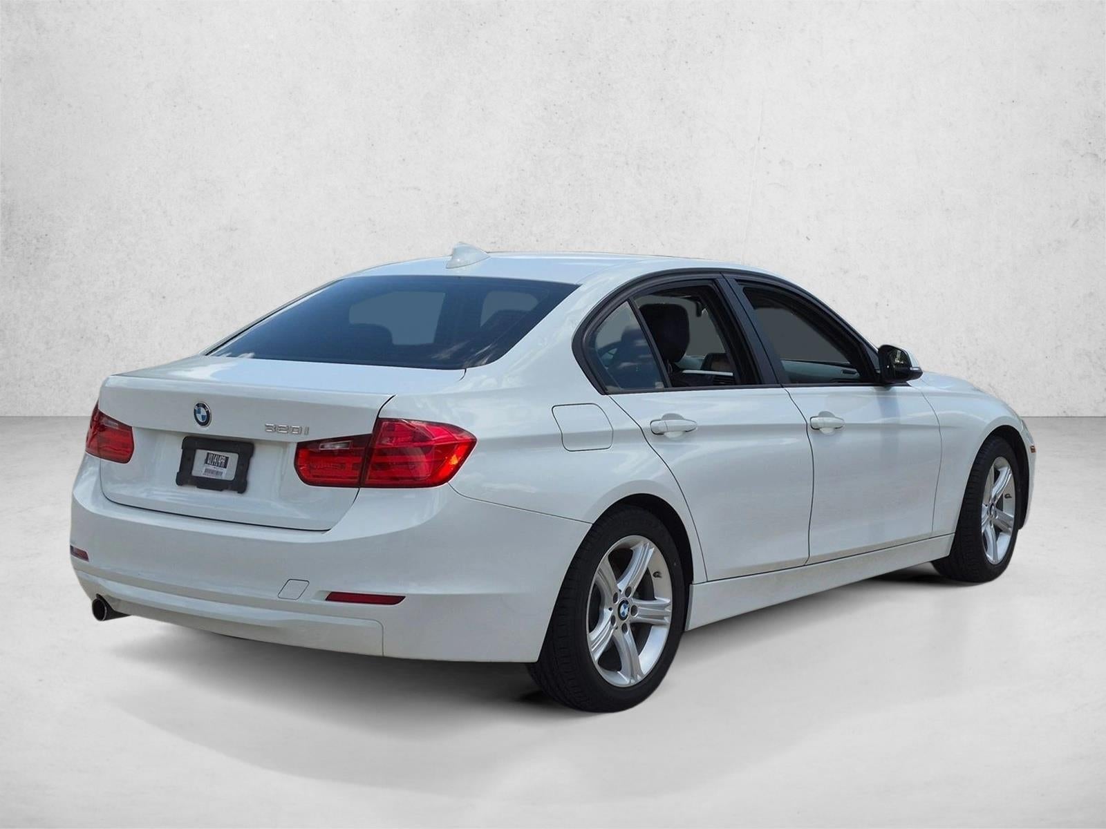 2015 BMW 320i Sedan