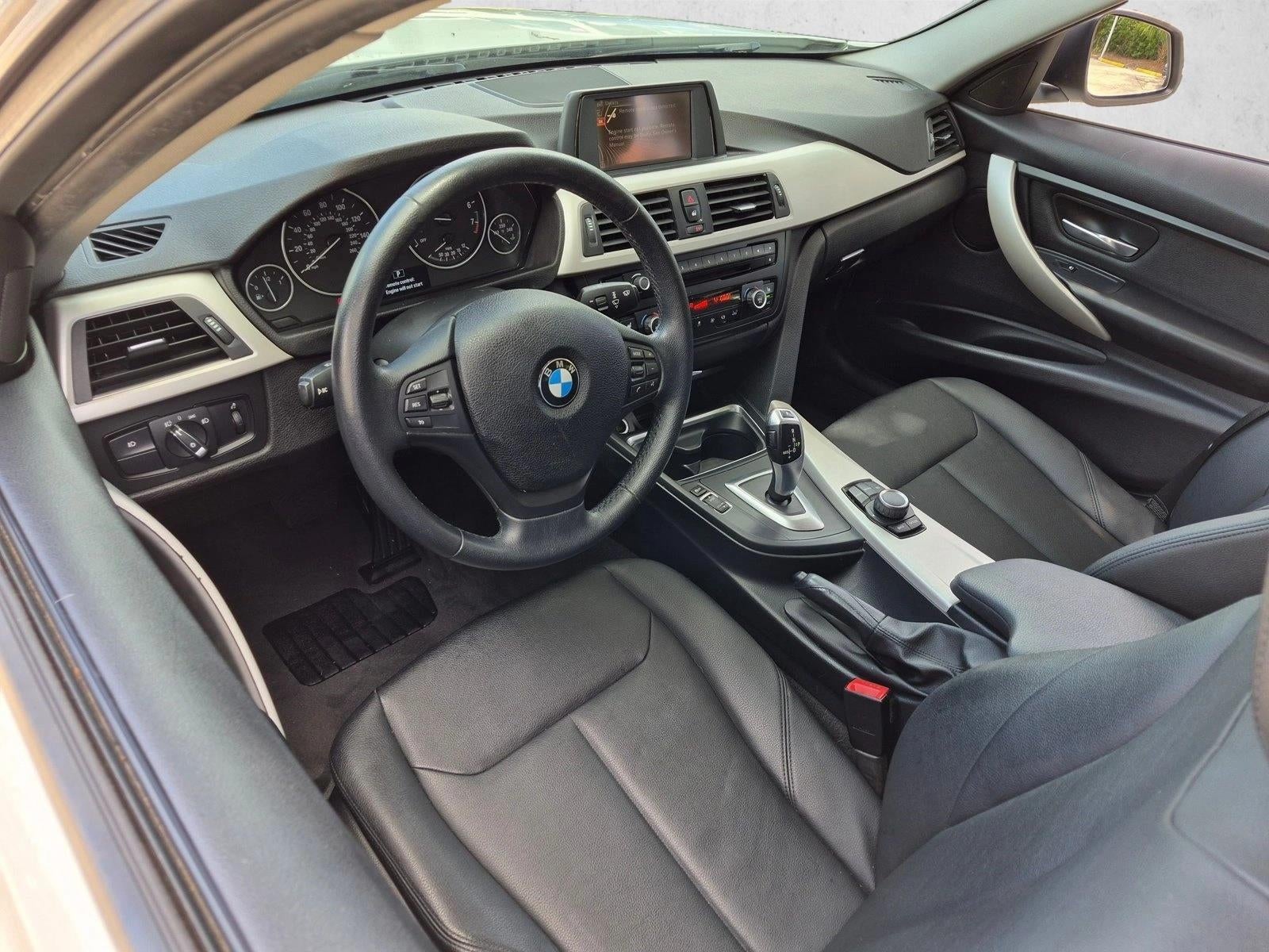 2017 BMW 320i Sedan