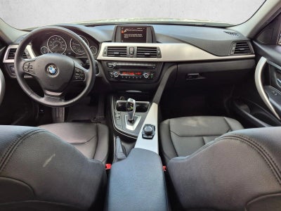 2017 BMW 320i Sedan