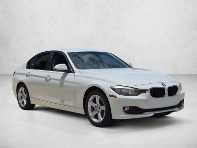 2017 BMW 320i Sedan